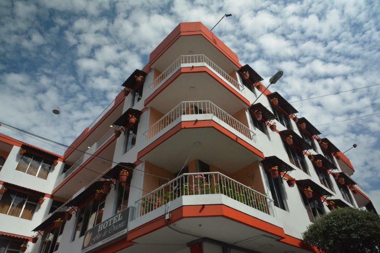 Hotel Flor De Oriente バーニョス エクステリア 写真