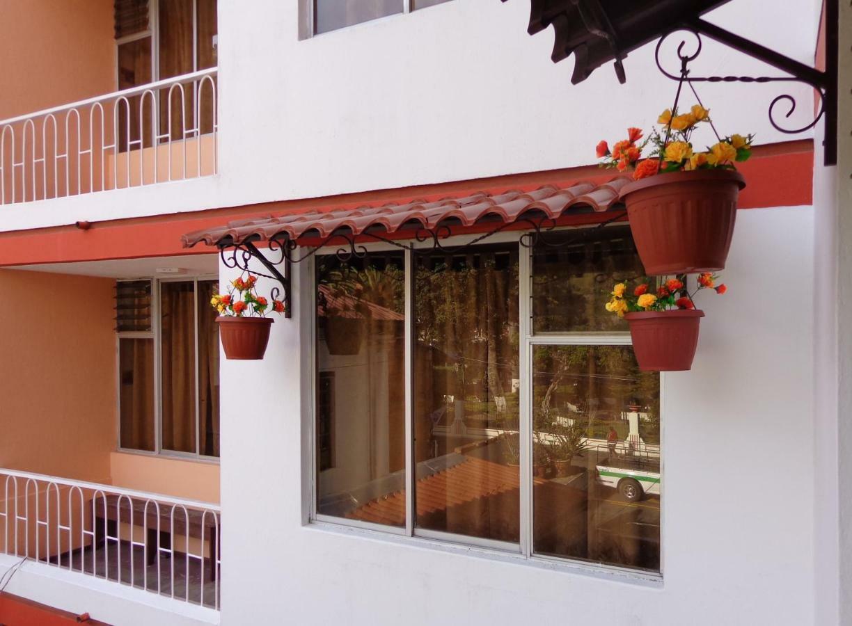 Hotel Flor De Oriente バーニョス エクステリア 写真