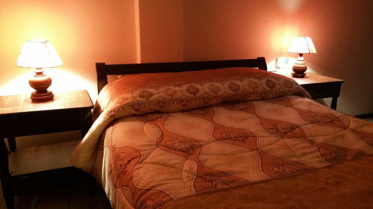 Hotel Flor De Oriente バーニョス エクステリア 写真